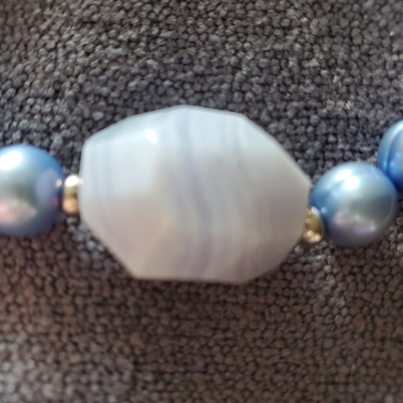 Pearl Gemstone Bracelets - Picture 3 of 5